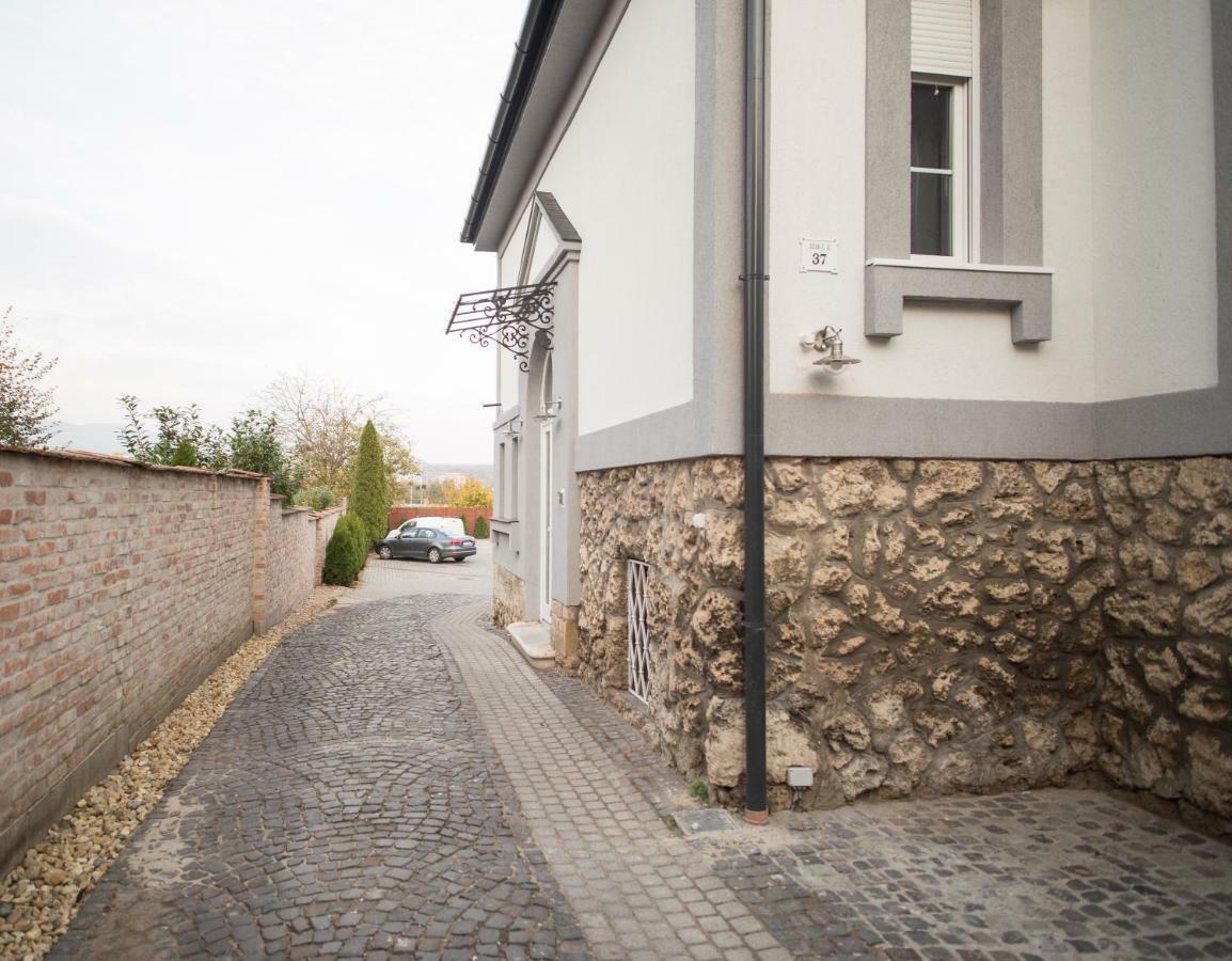 Deakvilla37 Apartman Эгер Экстерьер фото